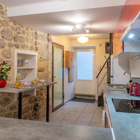 T2 Centre Historique Apartamento