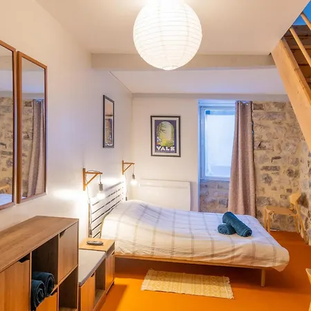 T2 Centre Historique Appartement Vals-les-Bains